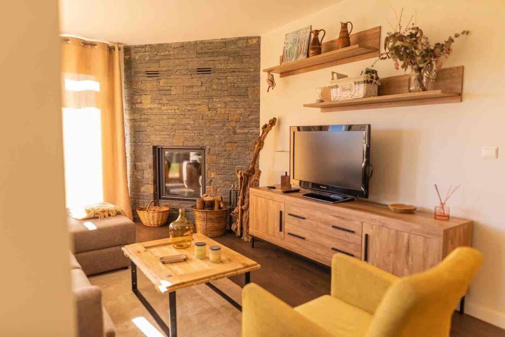 Precioso Apartamento Con Jardin Privado A 4 Km De Puigcerda Enveitg Ngoại thất bức ảnh
